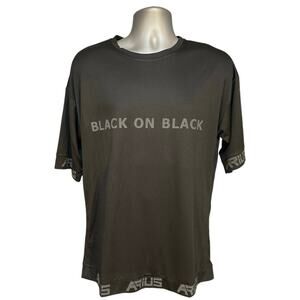 Arius Black on Black Short Sleeve Crew Neck Performance Wear T-Shirt Size L